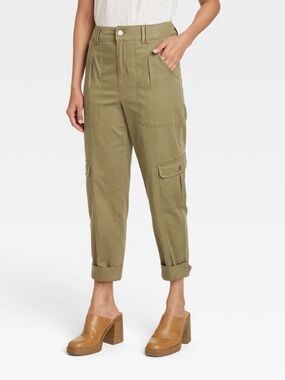 Knox Rose Olive Cargo Cropped Pants